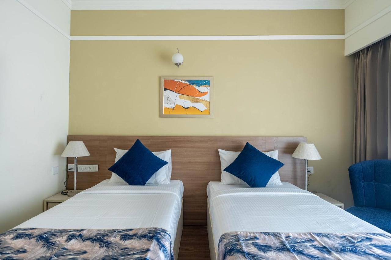 Starlit Suites Newtown Kolkata Exterior photo