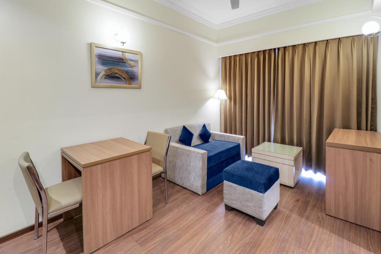 Starlit Suites Newtown Kolkata Exterior photo