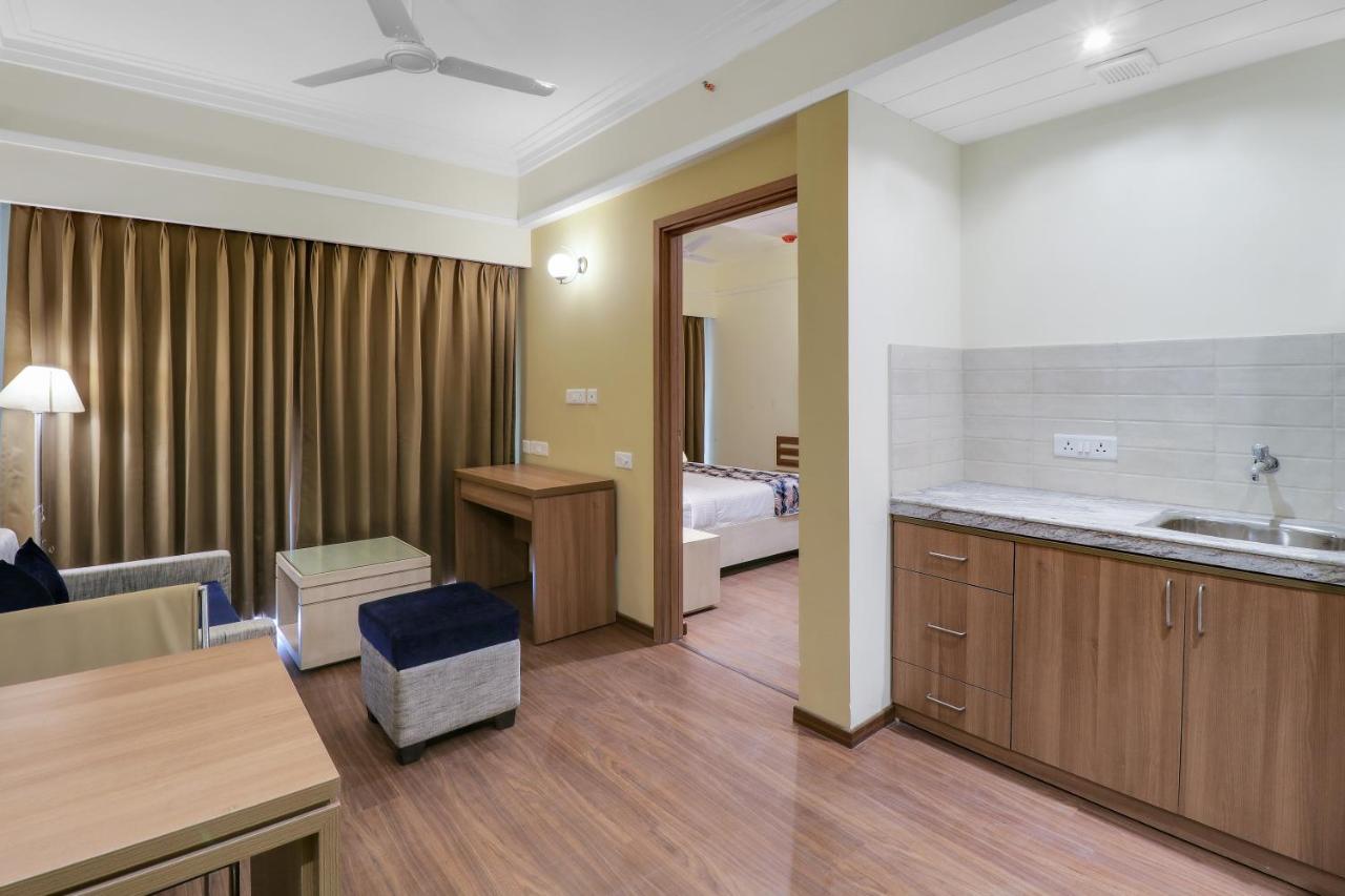 Starlit Suites Newtown Kolkata Exterior photo